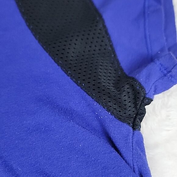 UNDER ARMOUR Tee Shirt - Picture 6 of 6